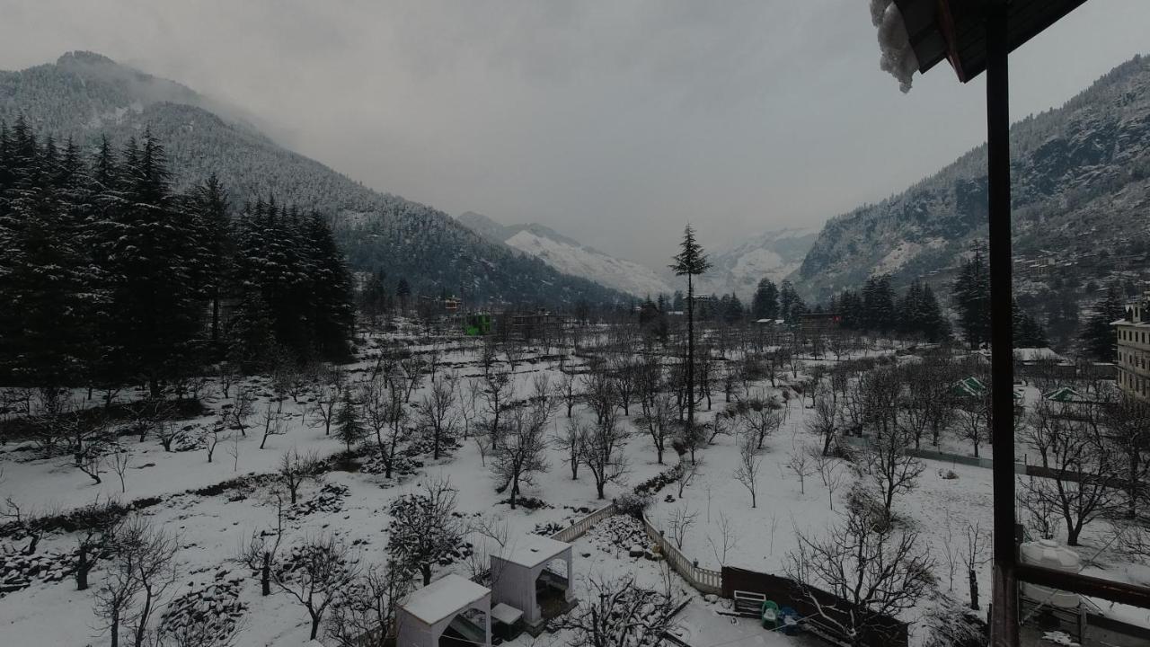Resort Apple Flower By Manali Mall Road Buitenkant foto